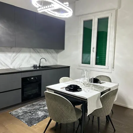 Yahweh Frühstückspension Modena