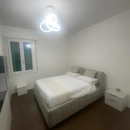 Bed & Breakfast Royal Yahweh Modena