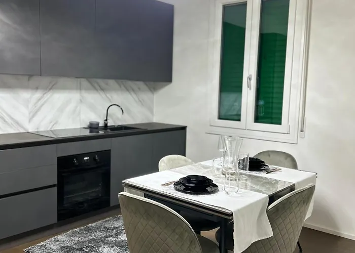 Yahweh Frühstückspension Modena